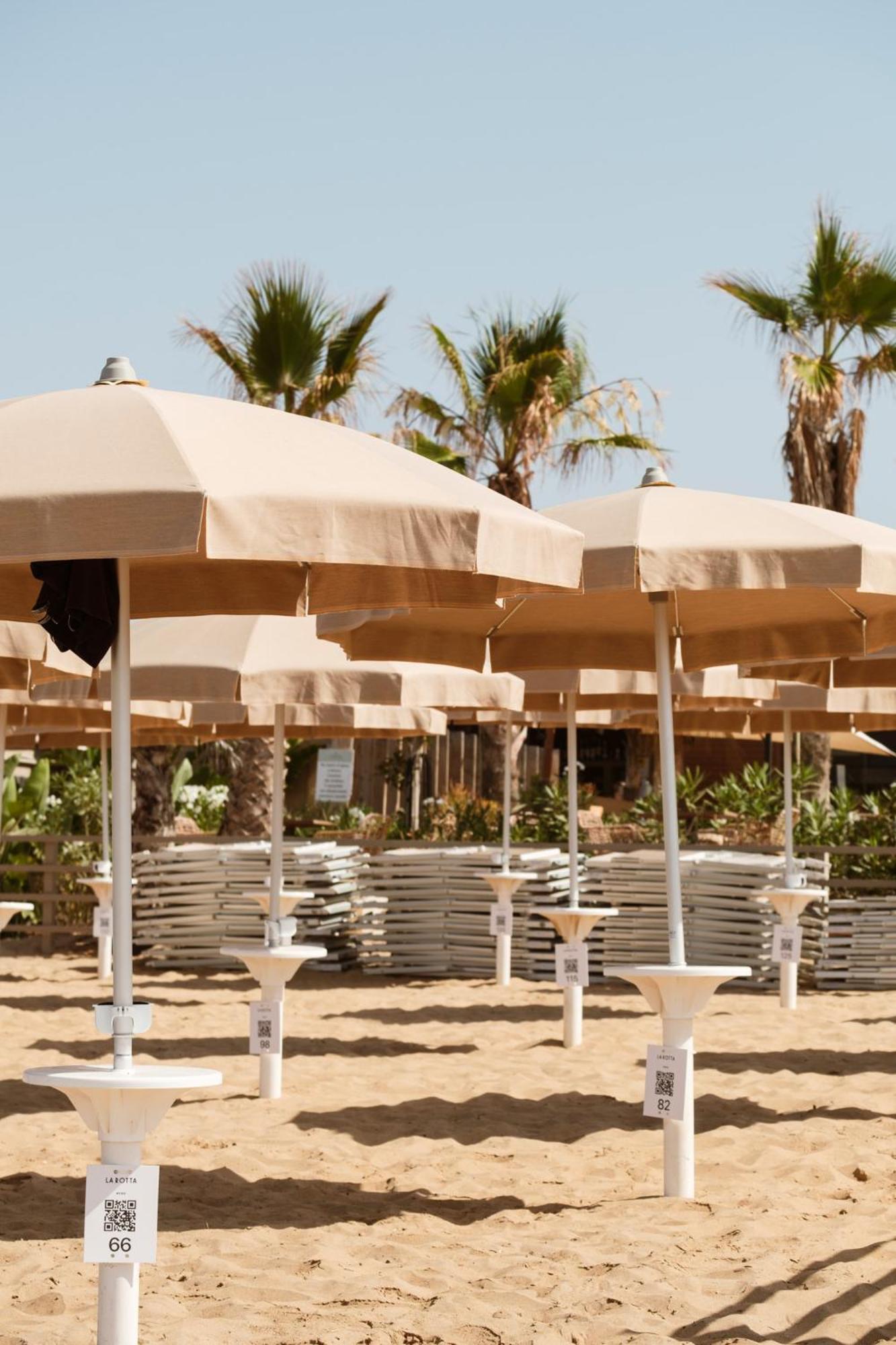 La Rotta Rooms Agrigento Luaran gambar